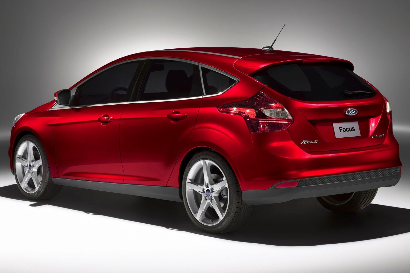 2013 Ford Focus — OEM photo 3