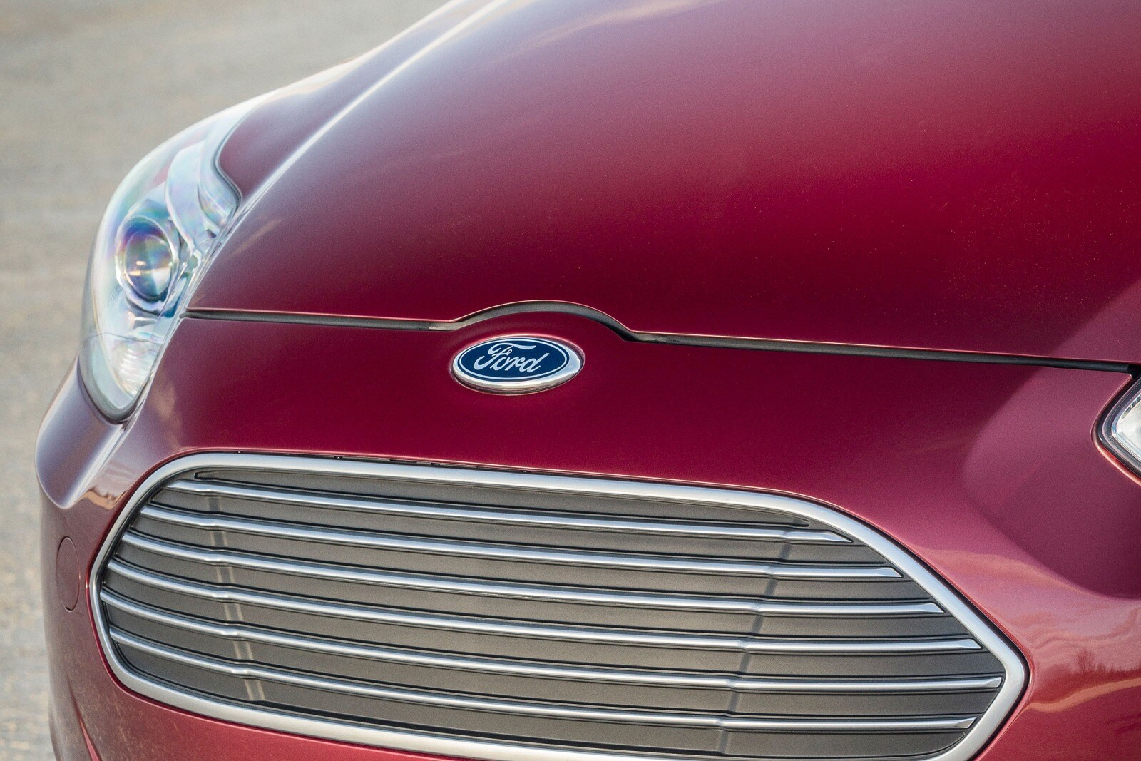 2016 Ford Focus exterior FBDG