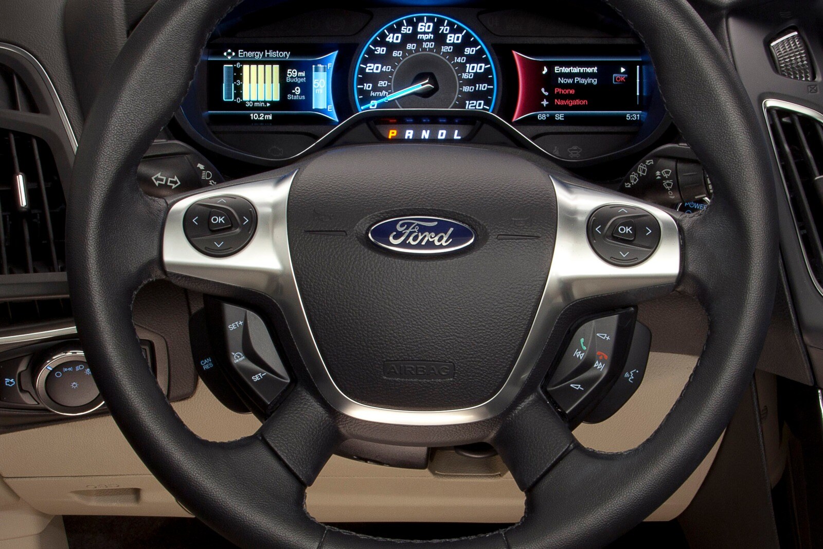2017 Ford Focus interior SWD