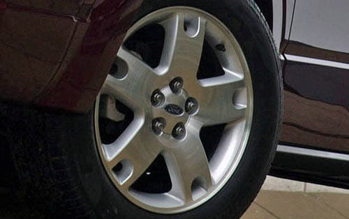 2007 Ford Freestyle — OEM photo 2