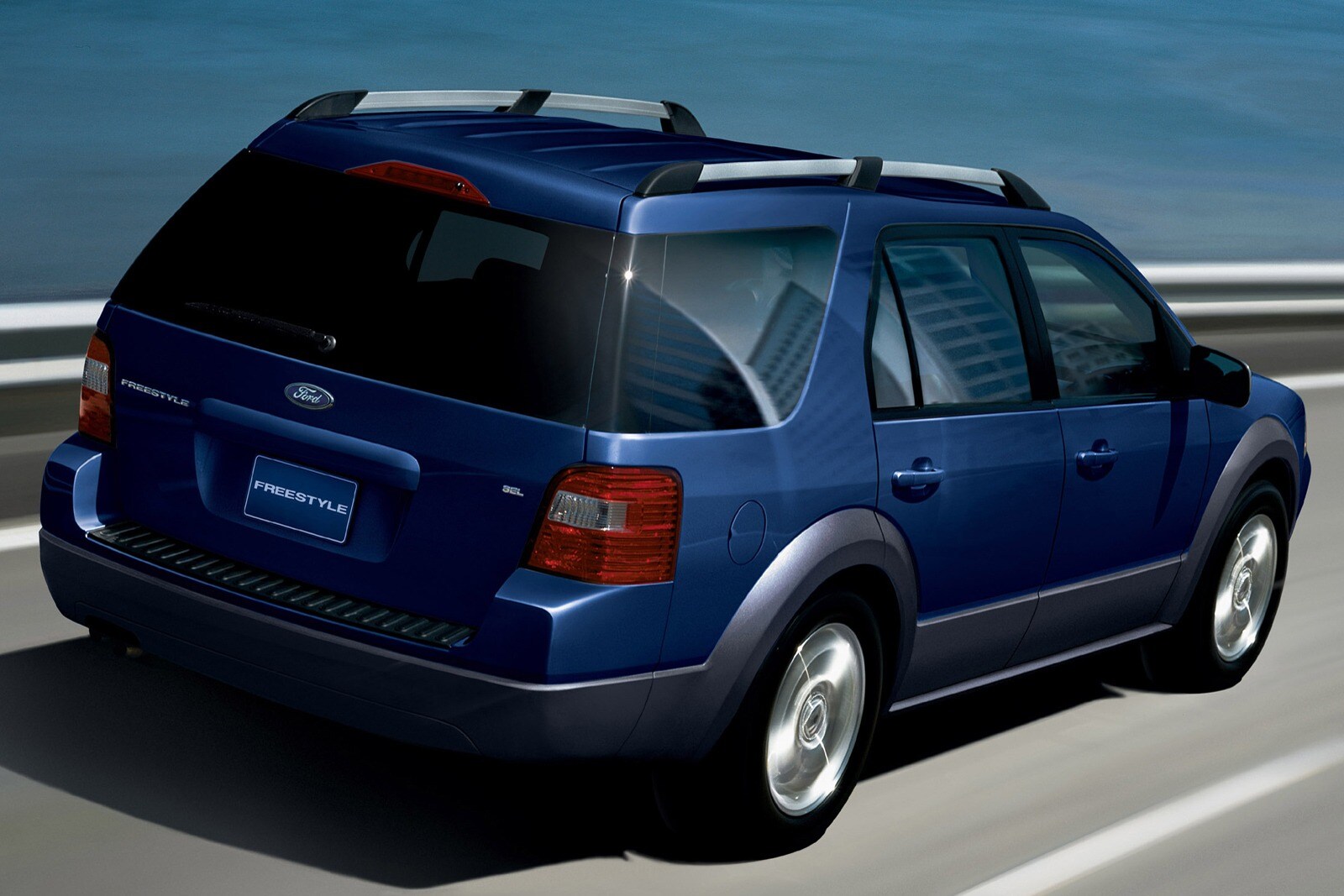 2007 Ford Freestyle SEL Wagon Exterior