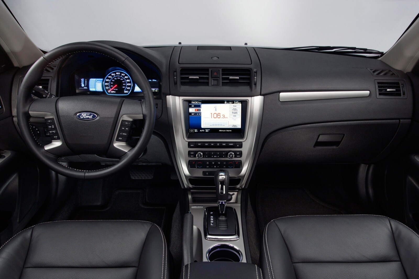 2010 Ford Fusion Hybrid interior D