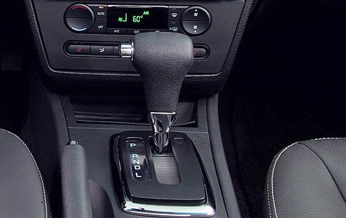 2007 Ford Fusion interior CC