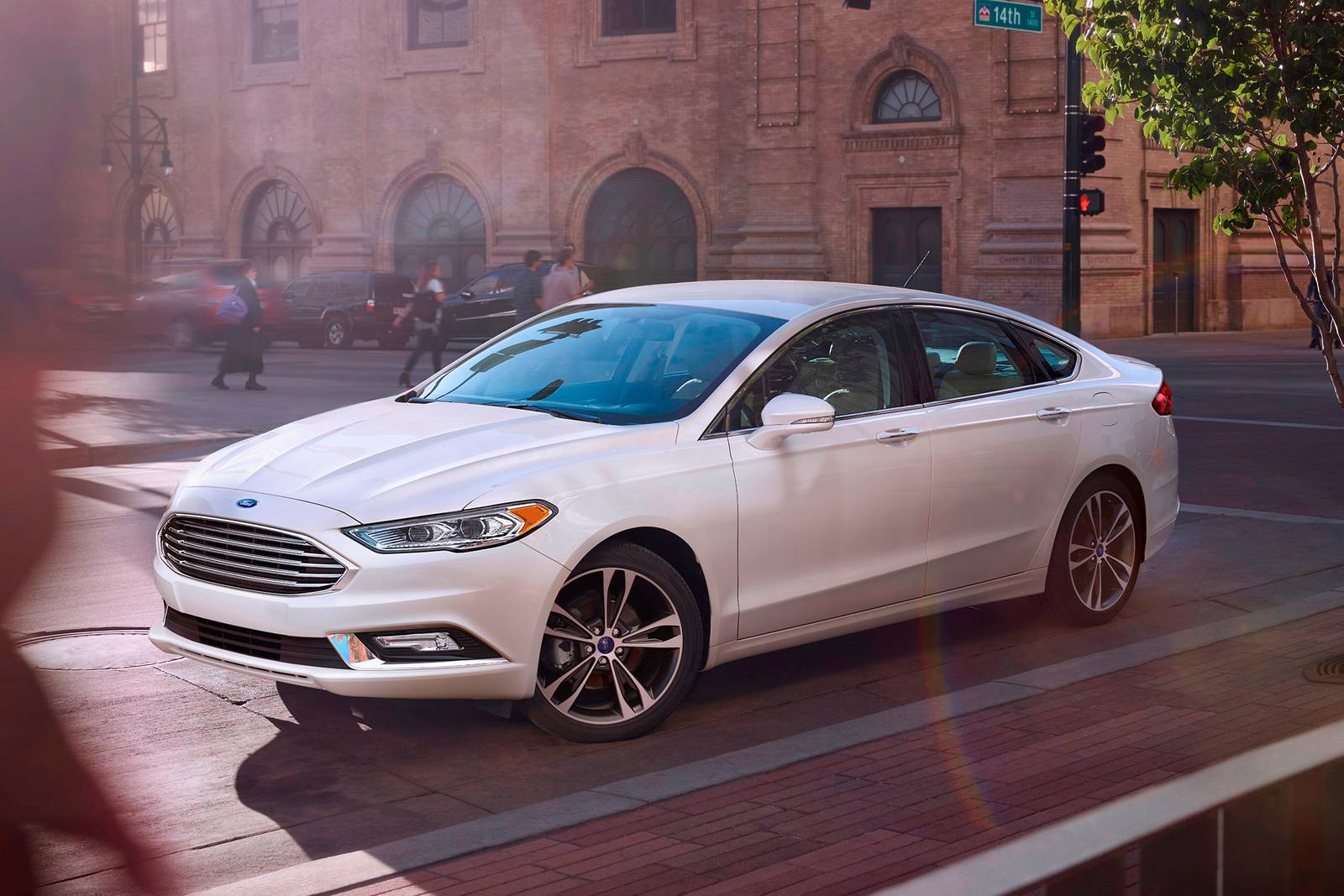 2017 Ford Fusion exterior FQ