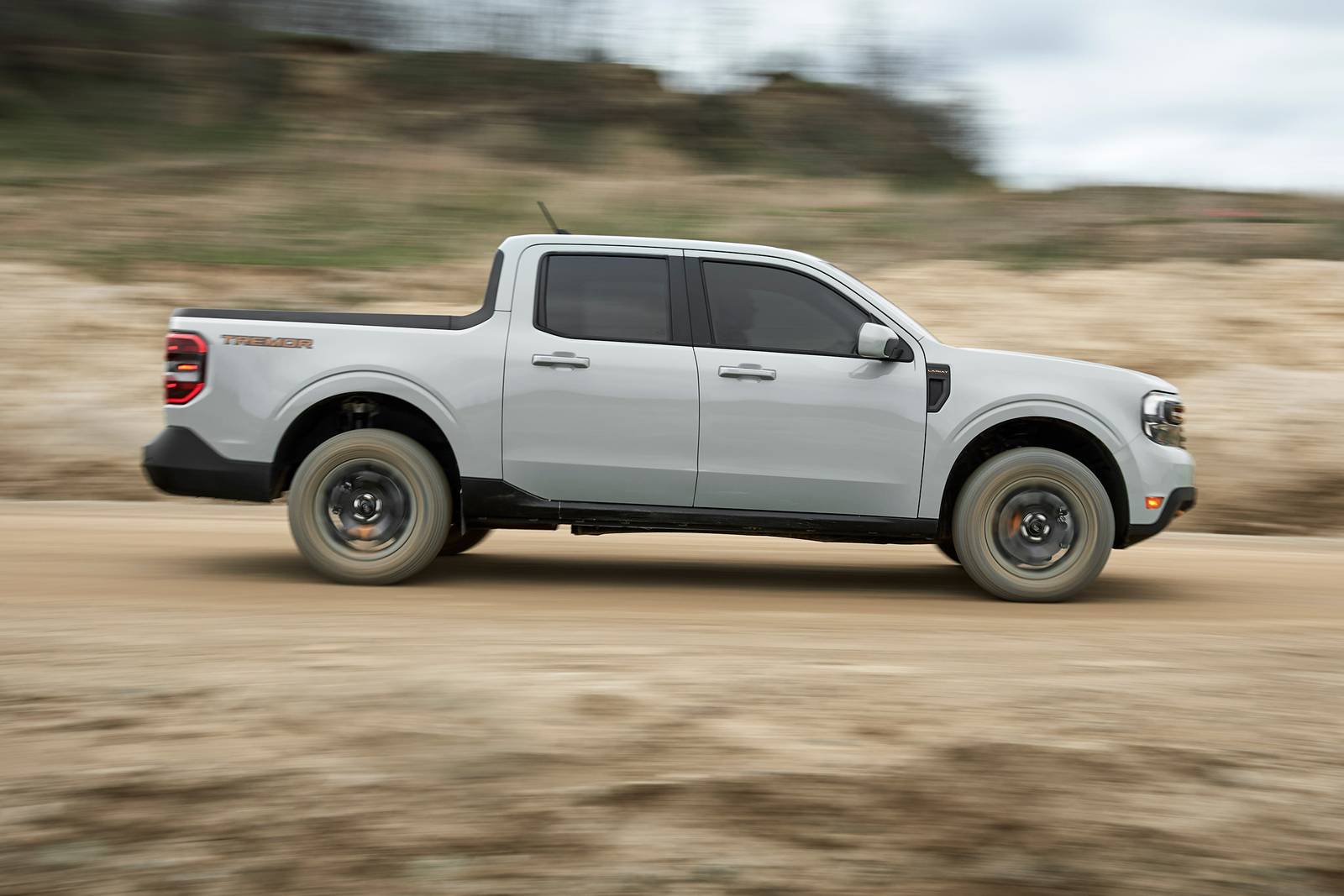 2023 Ford Maverick exterior S