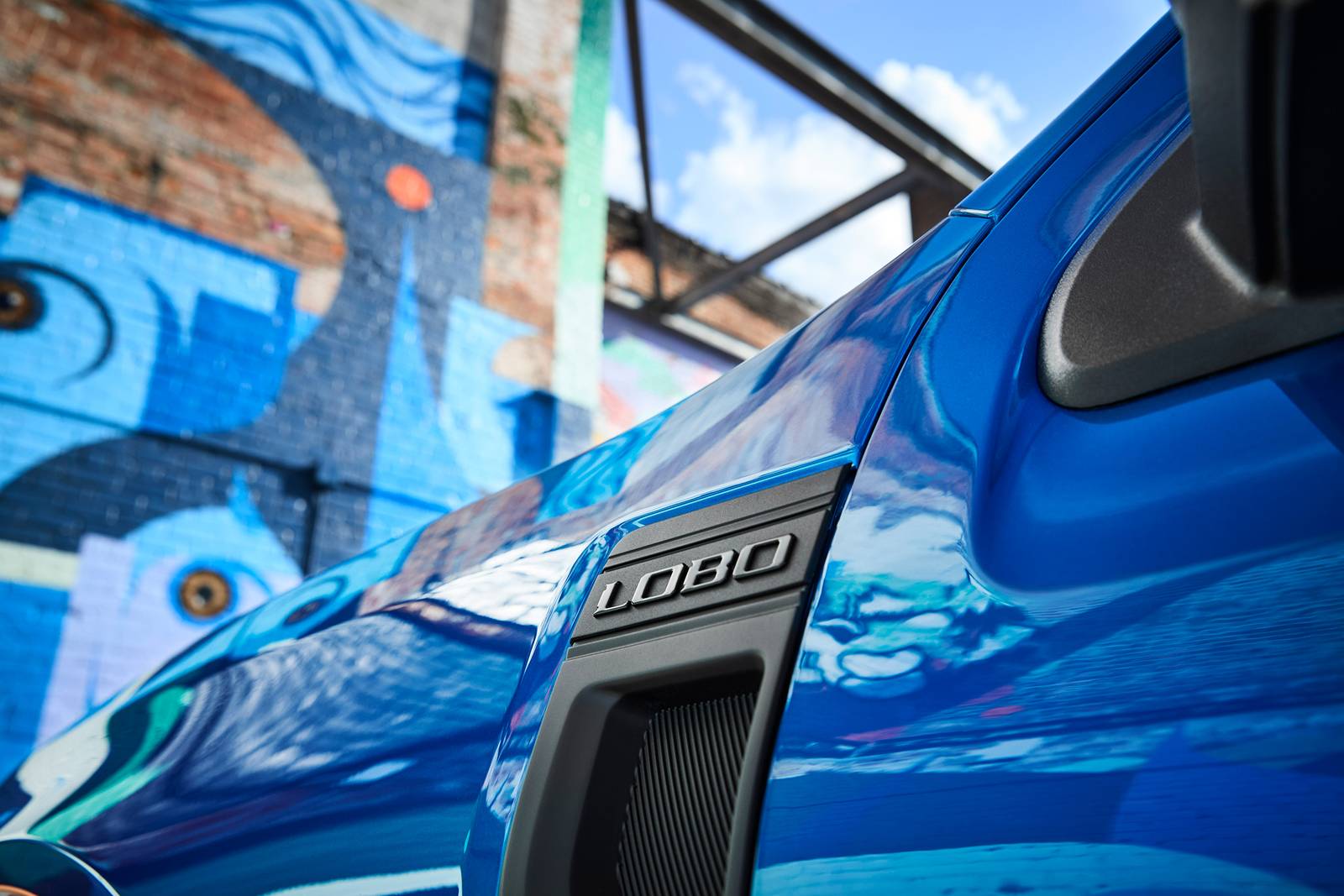 2025 Ford Maverick front safety EDETAIL