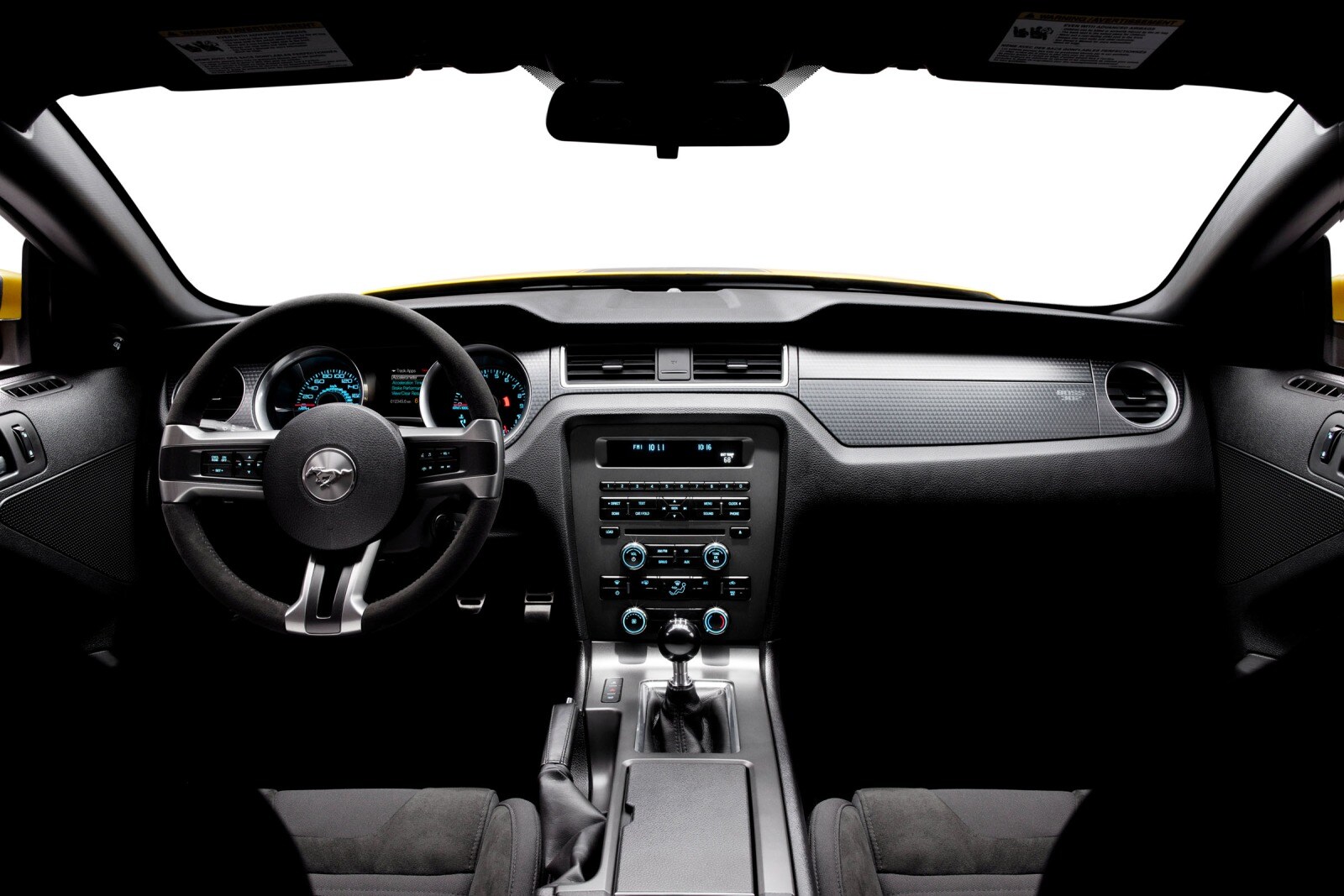 2013 Ford Mustang interior D