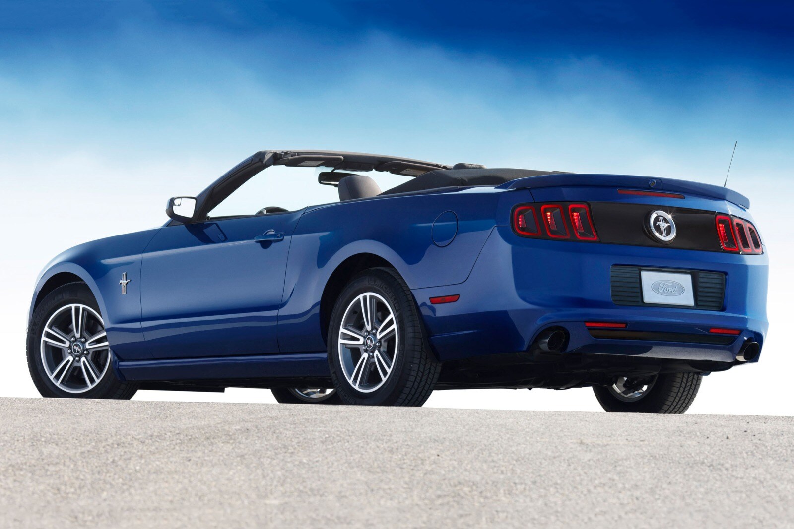 2013 Ford Mustang V6 Premium Convertible Exterior