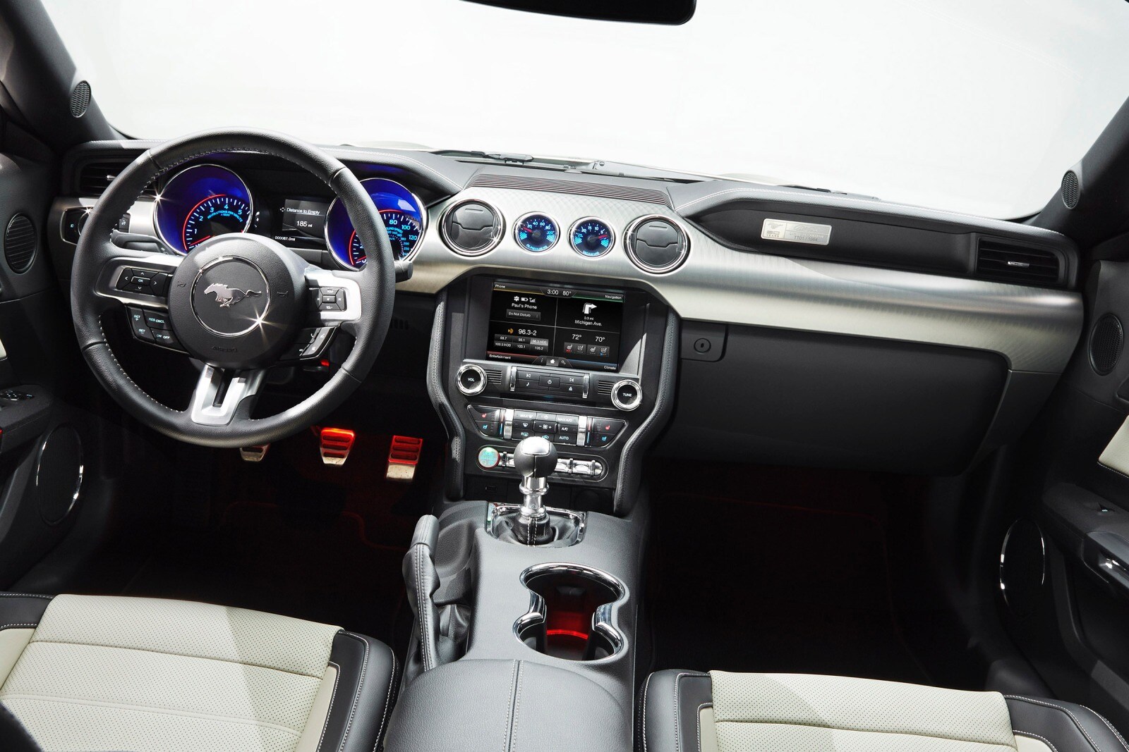 2015 Ford Mustang front safety D