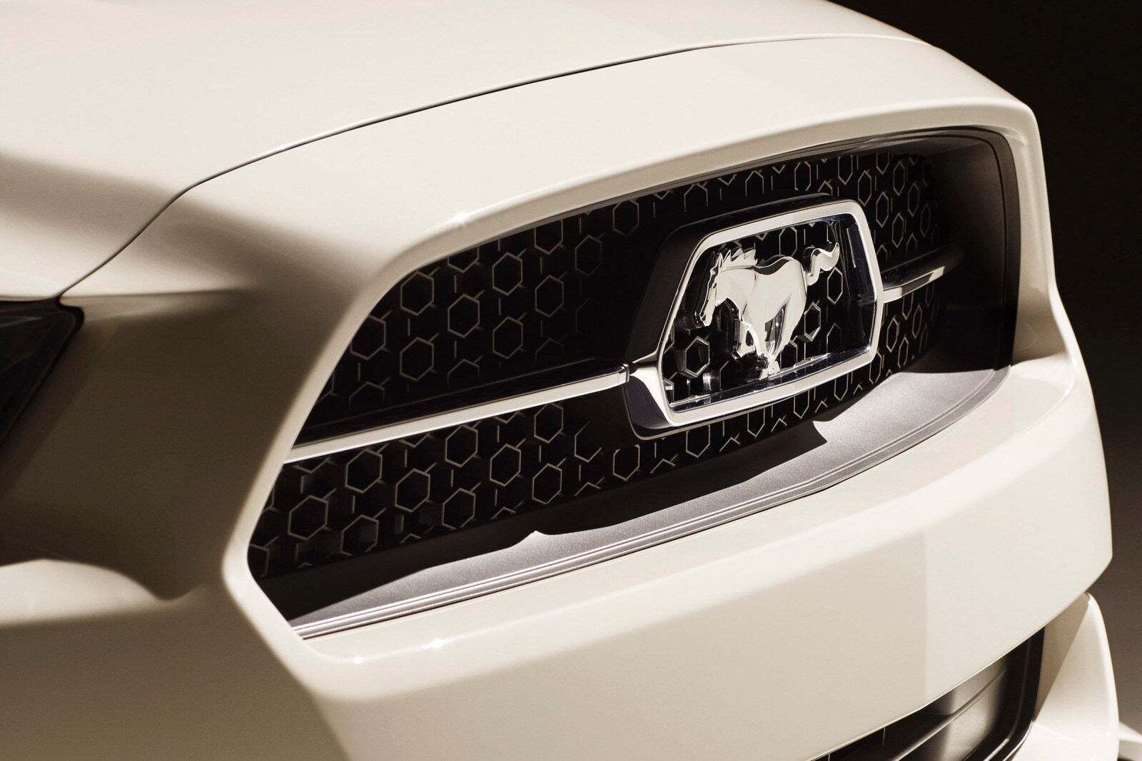 2015 Ford Mustang exterior FBDG