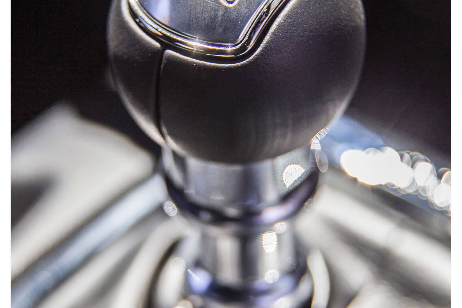 2016 Ford Mustang interior SHF