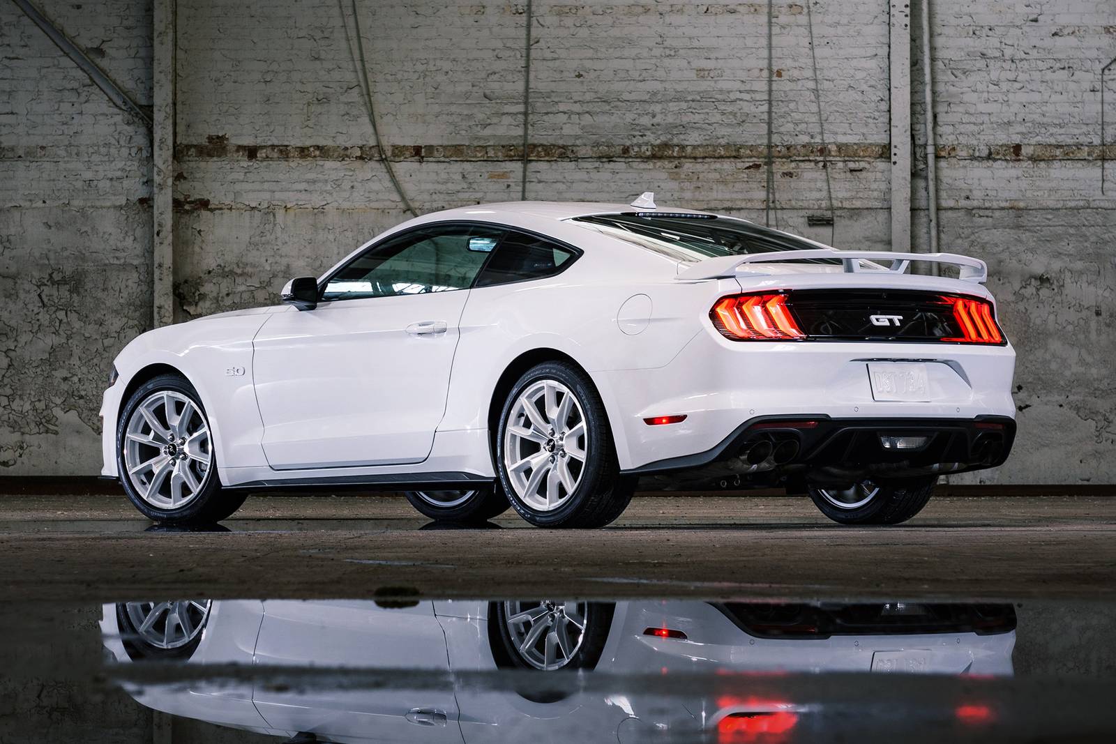 2022 Ford Mustang exterior FQ