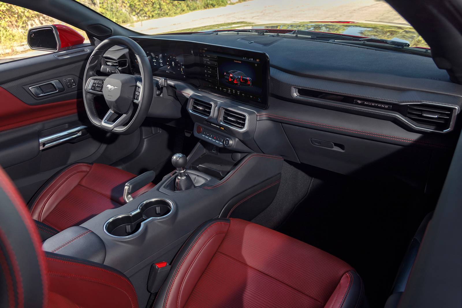 2023 Ford Mustang interior D