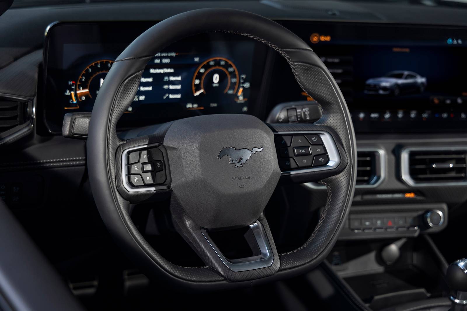 2025 Ford Mustang interior SWD