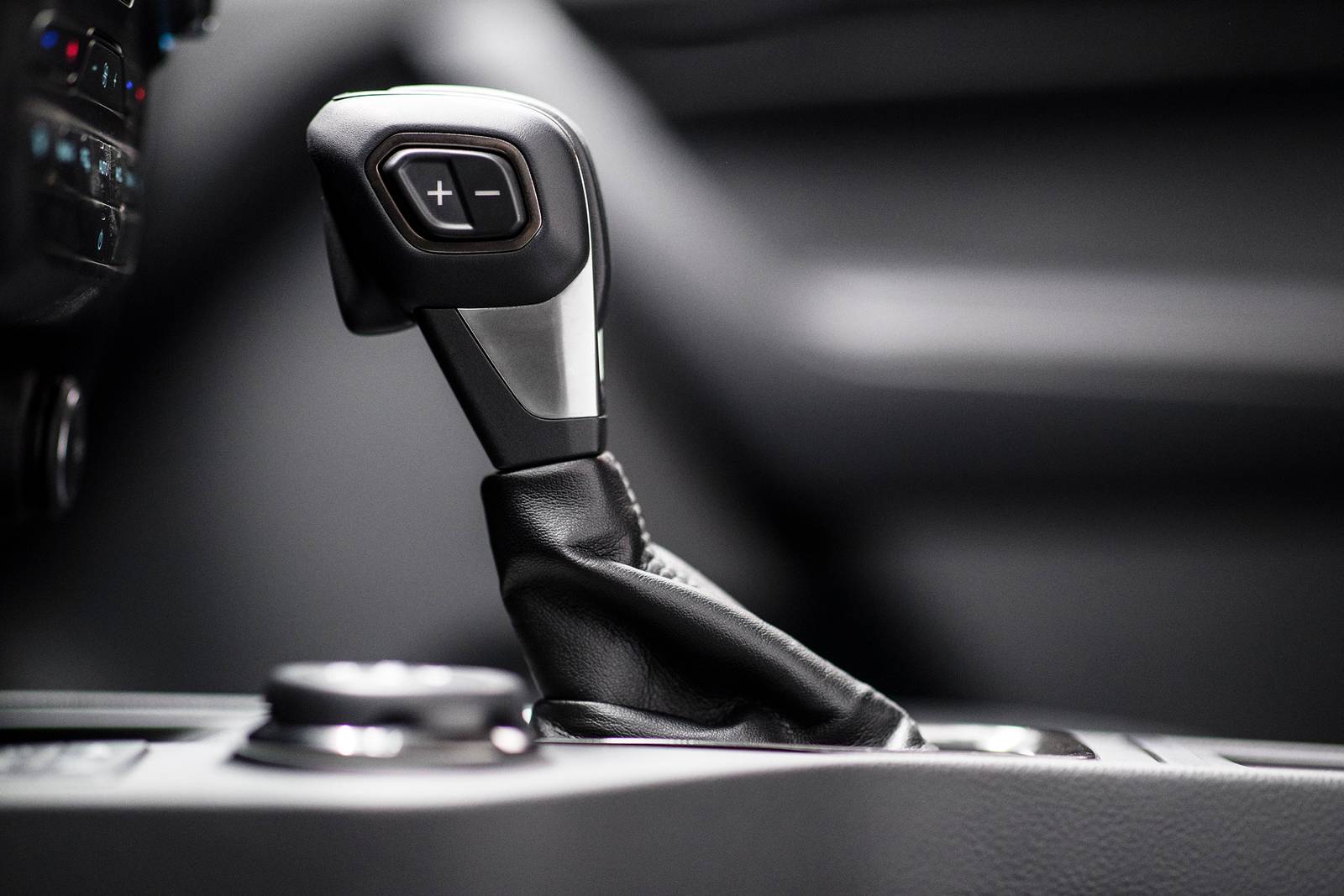 2020 Ford Ranger interior SHF