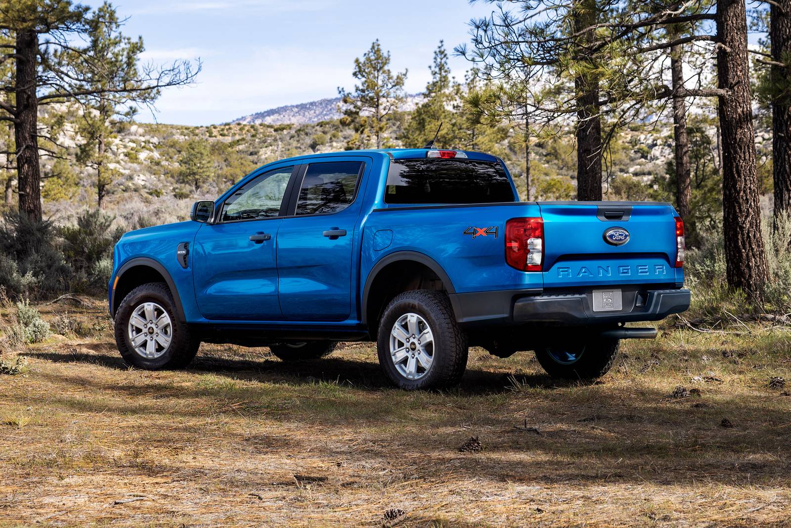 2024 Ford Ranger XL Crew Cab Pickup Exterior