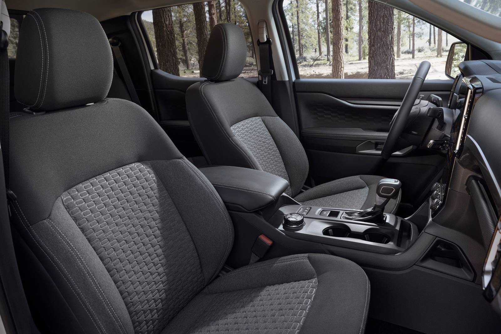 2024 Ford Ranger interior DETAIL