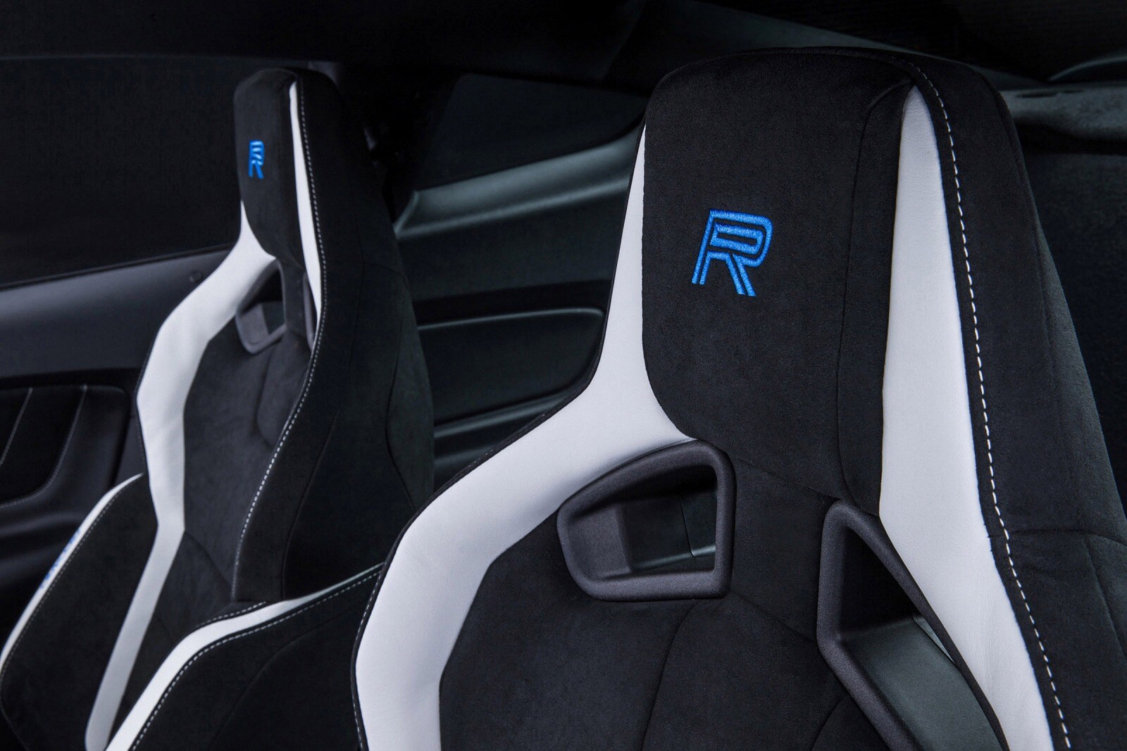 2015 Ford Shelby GT350 interior DETAIL