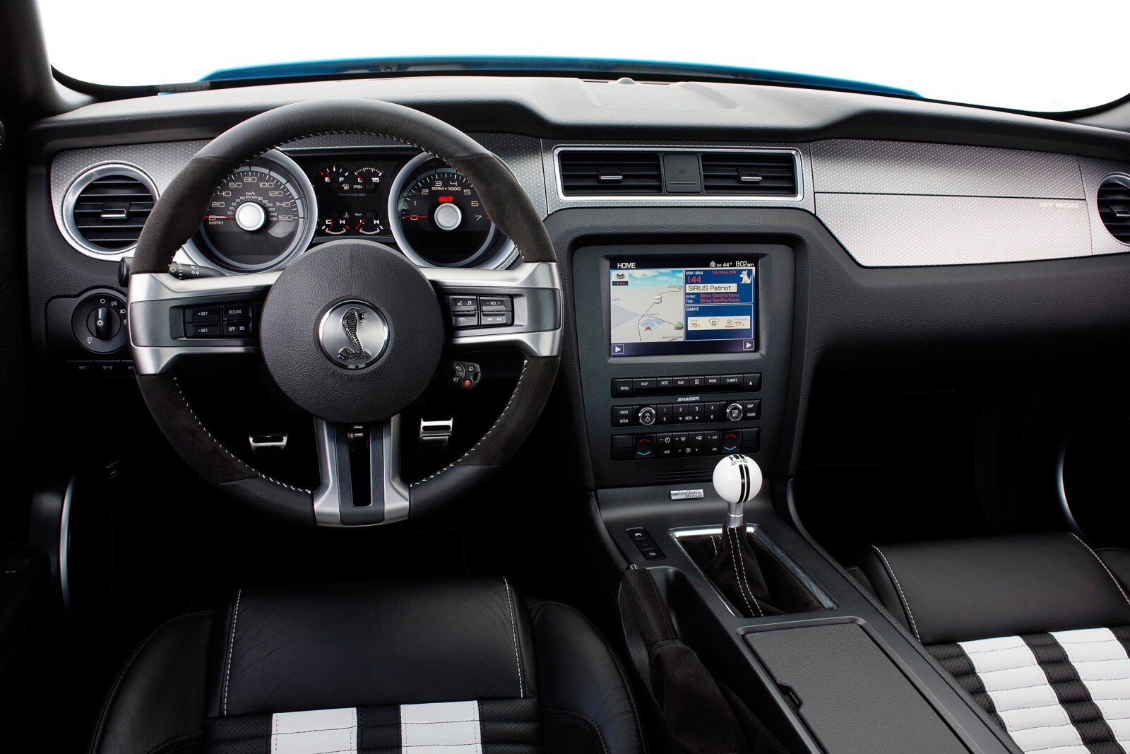 2010 Ford Shelby GT500 interior D