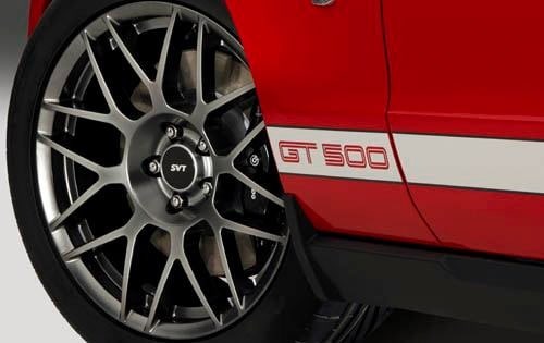 2011 Ford Shelby GT500 exterior W