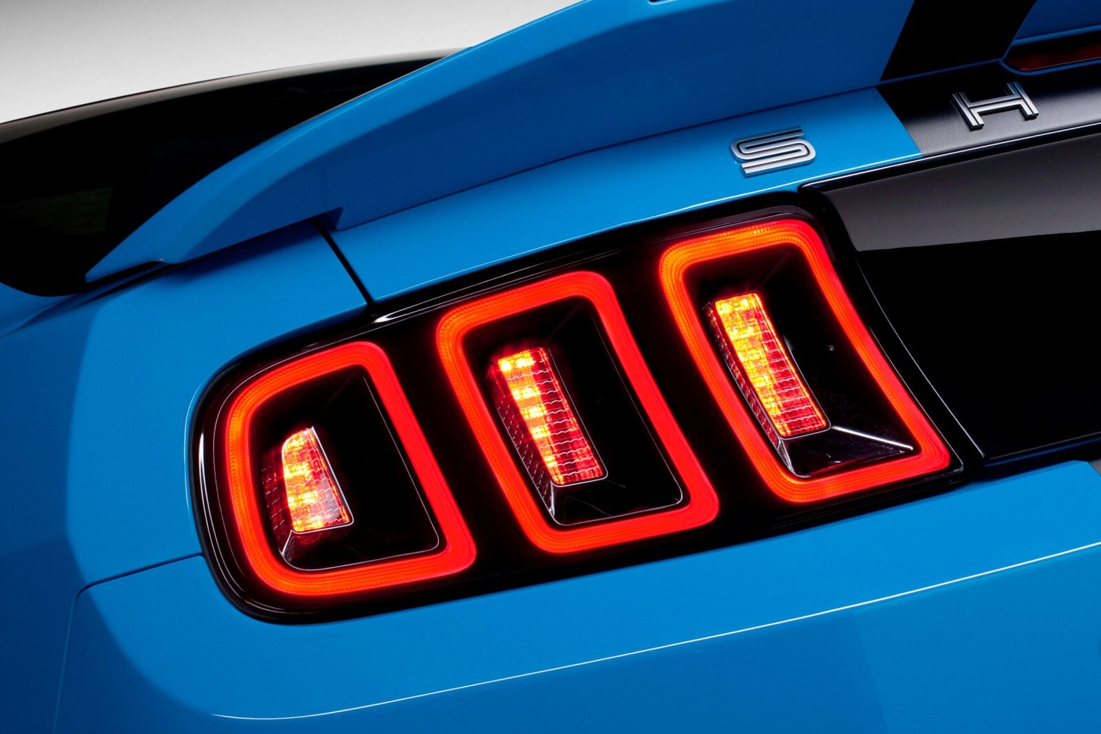 2014 Ford Shelby GT500 exterior EDETAIL