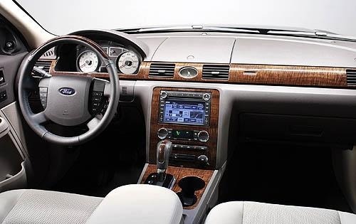 2008 Ford Taurus interior D