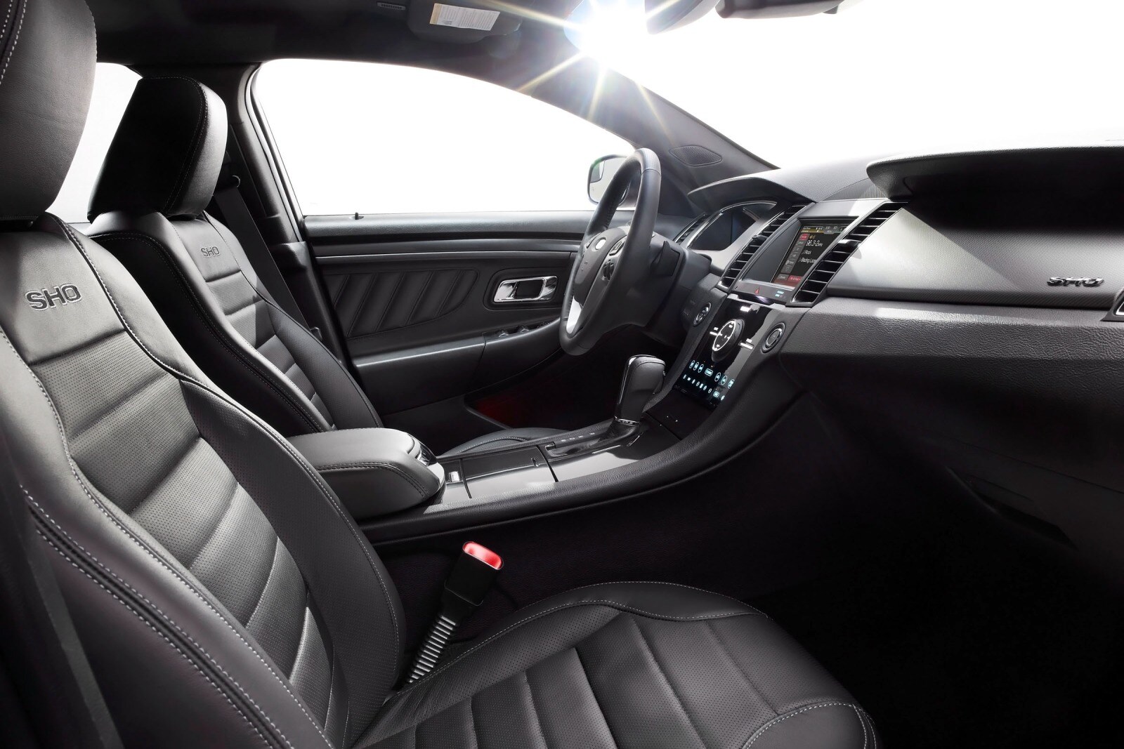 2013 Ford Taurus interior I