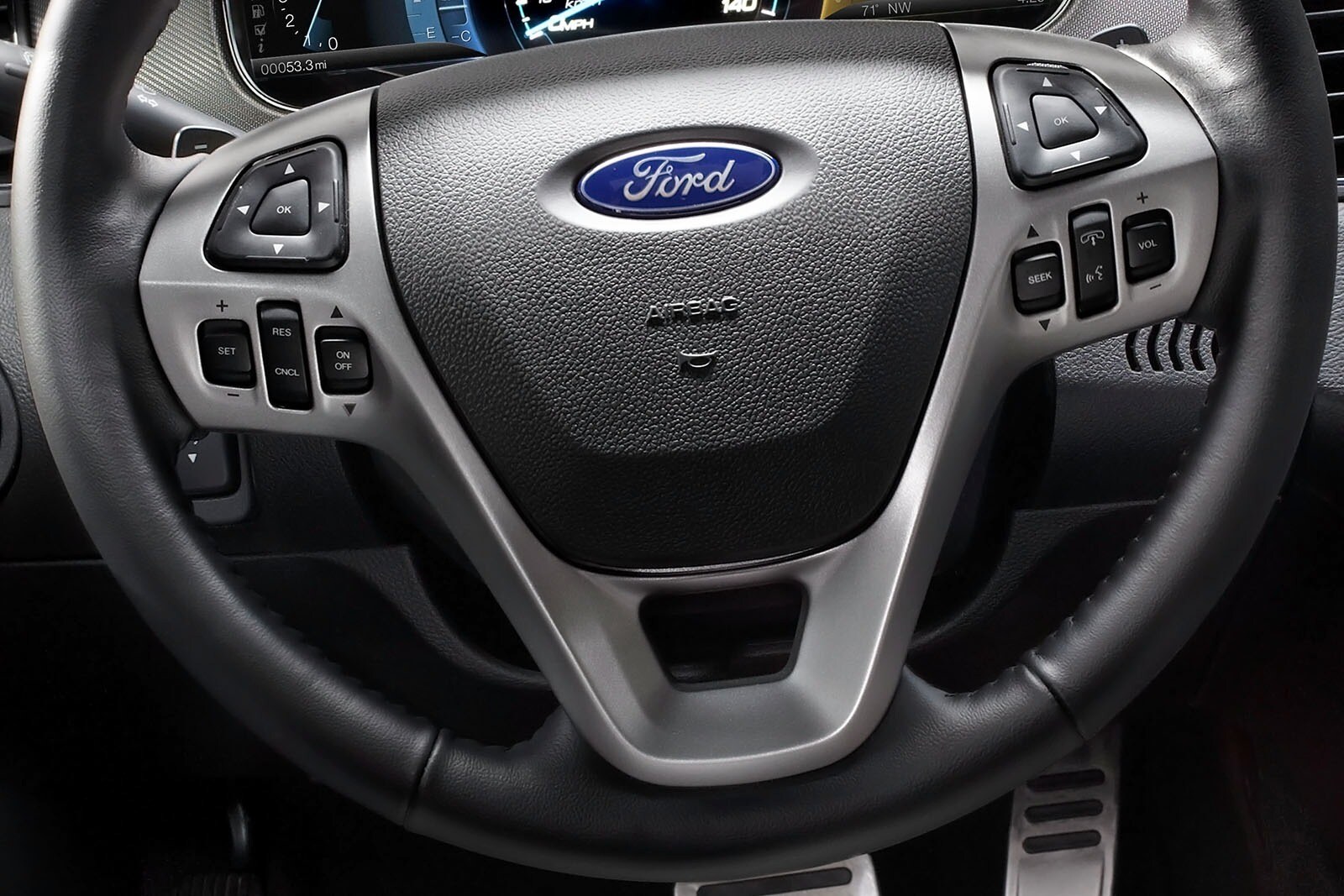 2013 Ford Taurus interior SWD