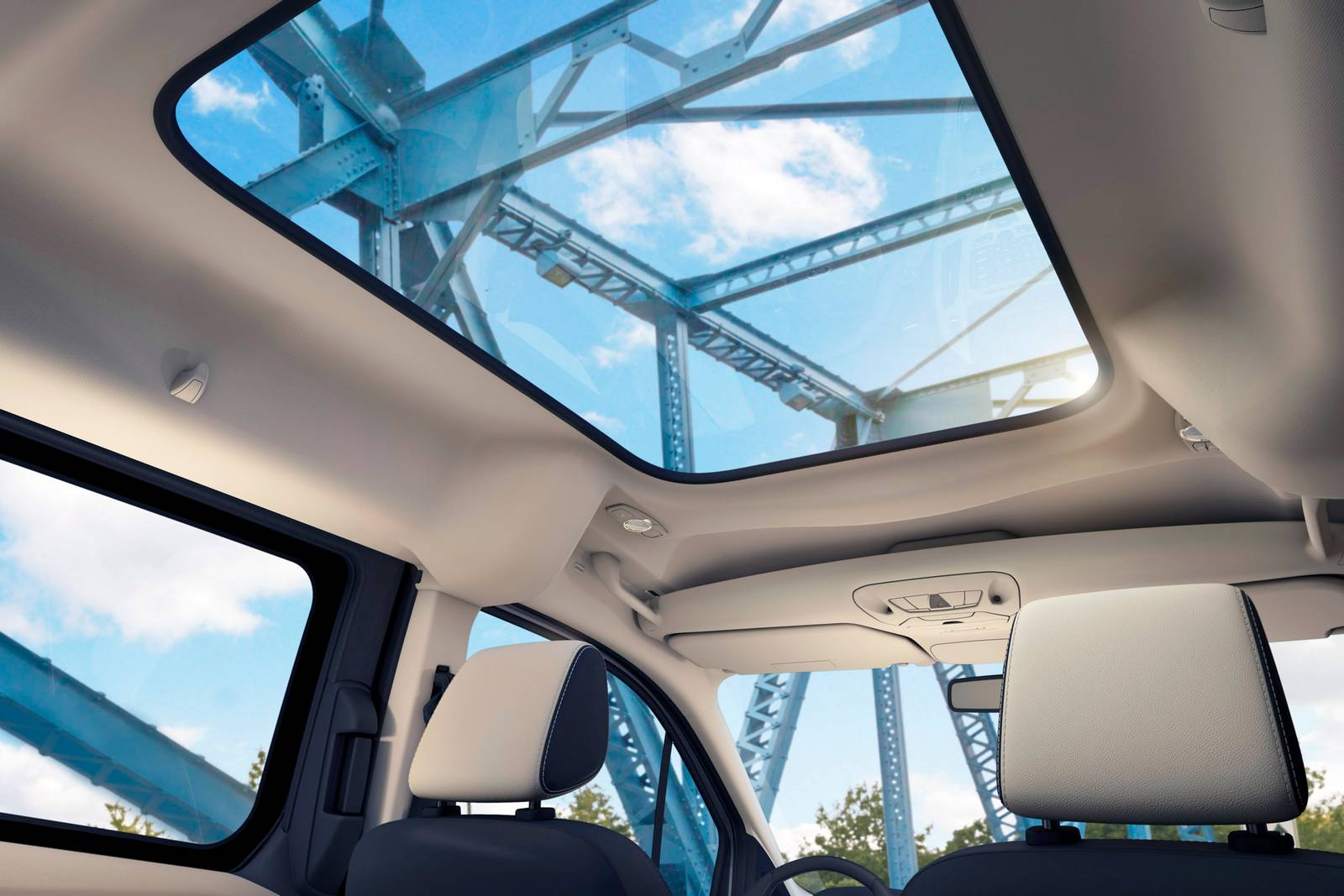 2017 Ford Transit interior DETAIL