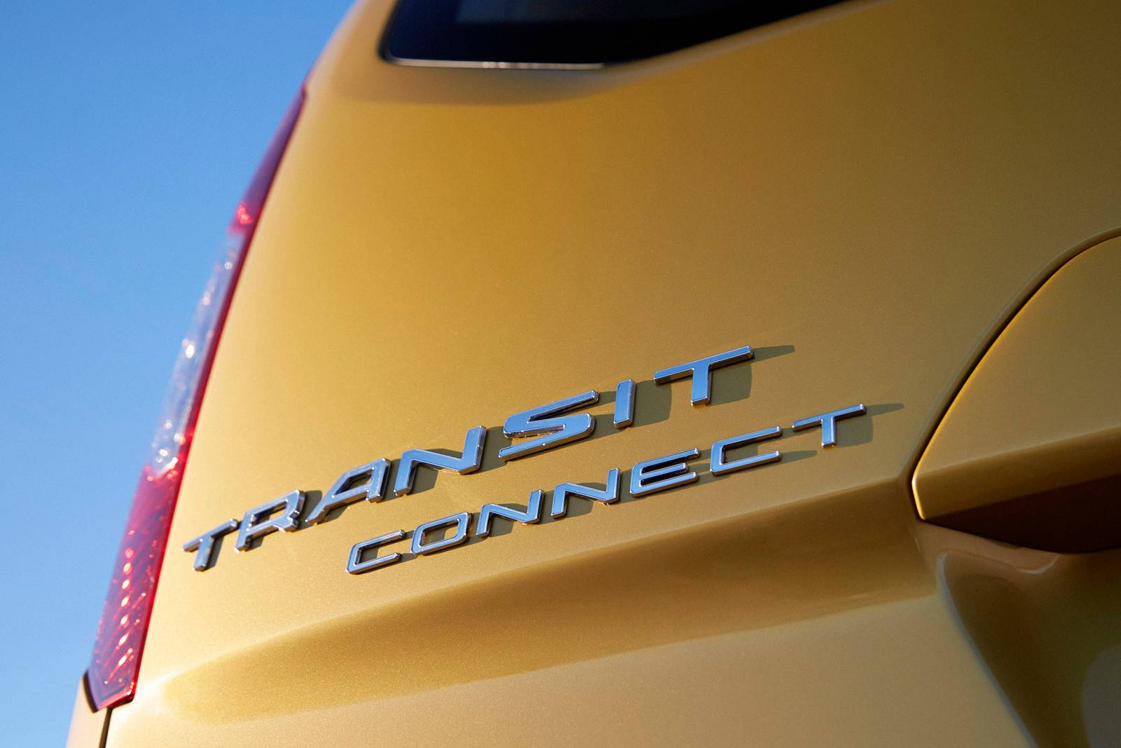 2017 Ford Transit exterior RBDG