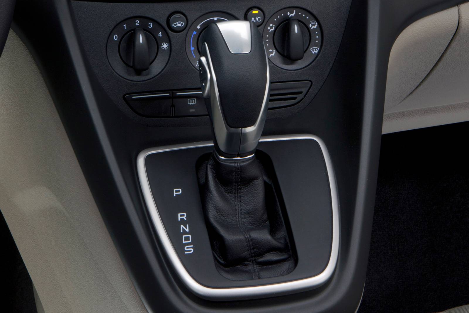 2017 Ford Transit interior SHF