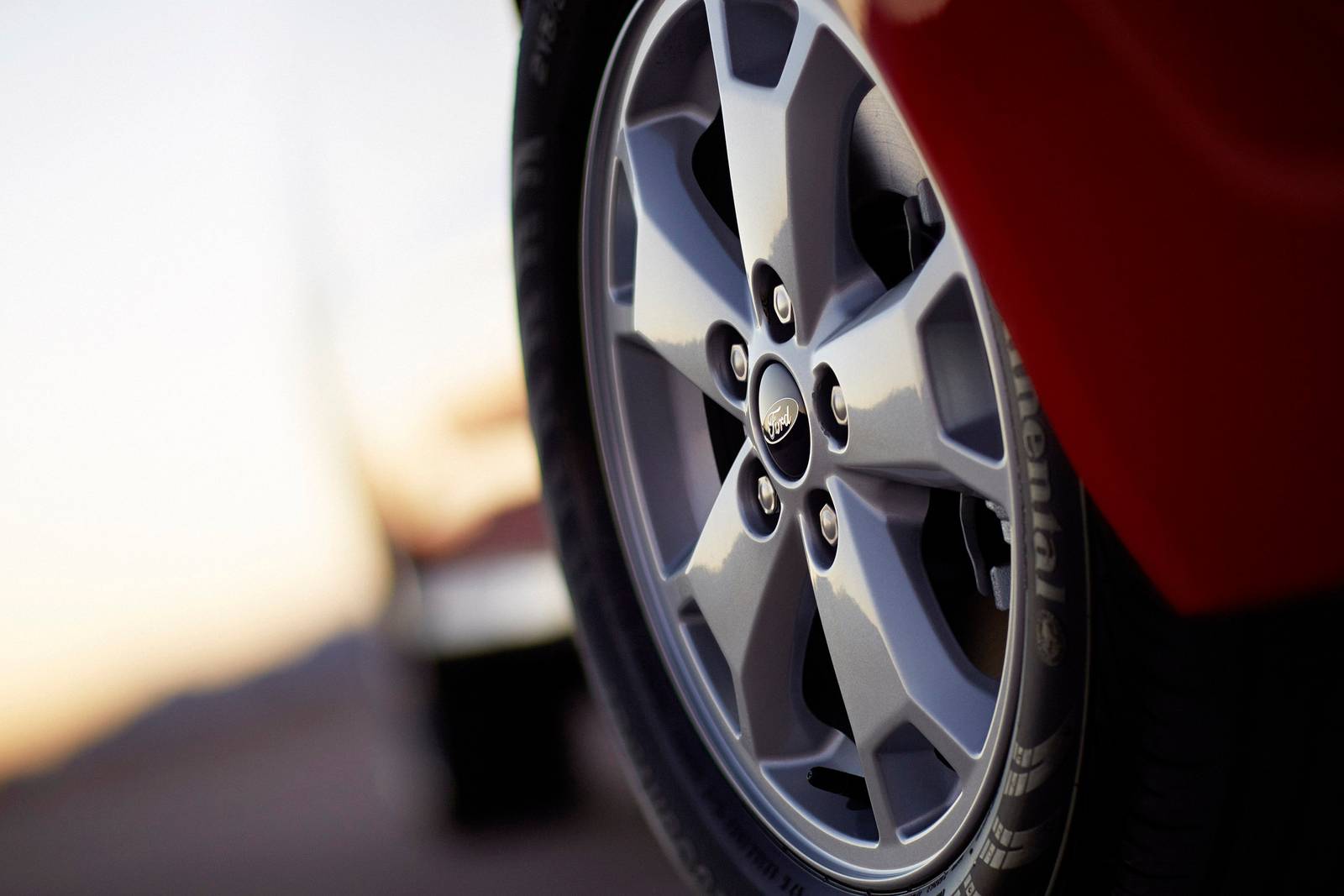 2018 Ford Transit exterior W