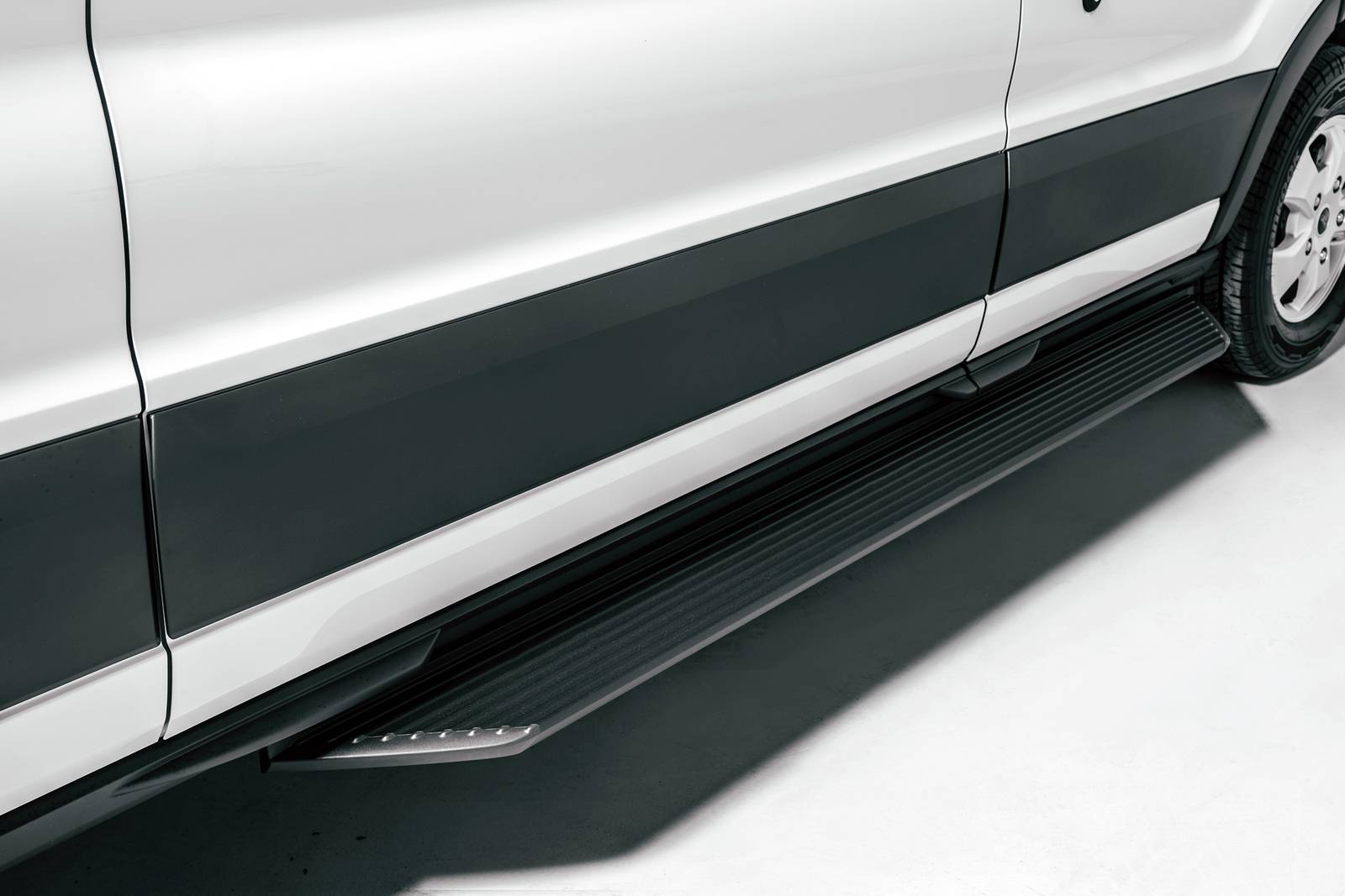 2018 Ford Transit exterior EDETAIL