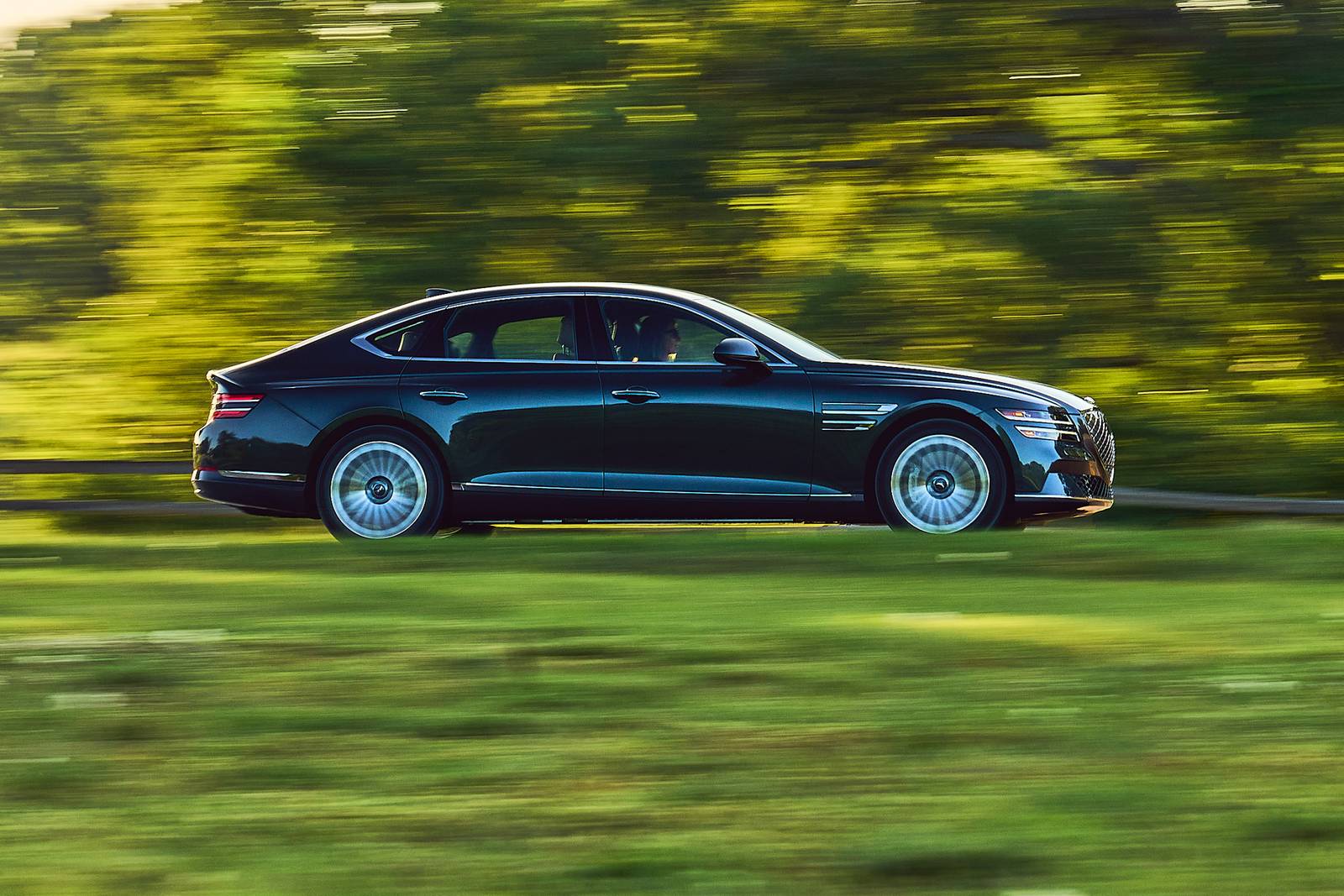 2024 Genesis Electrified G80 Advanced Sedan Profile