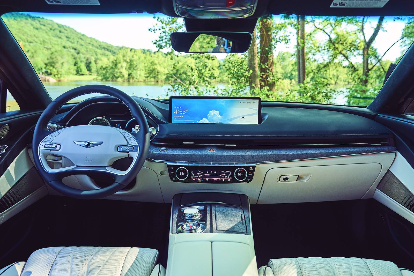 2025 Genesis Electrified G80 interior D