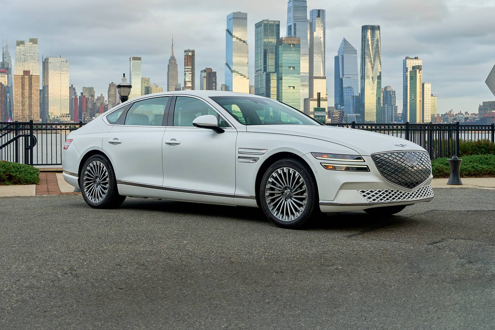 2025 Genesis Electrified G80 Advanced Sedan Exterior