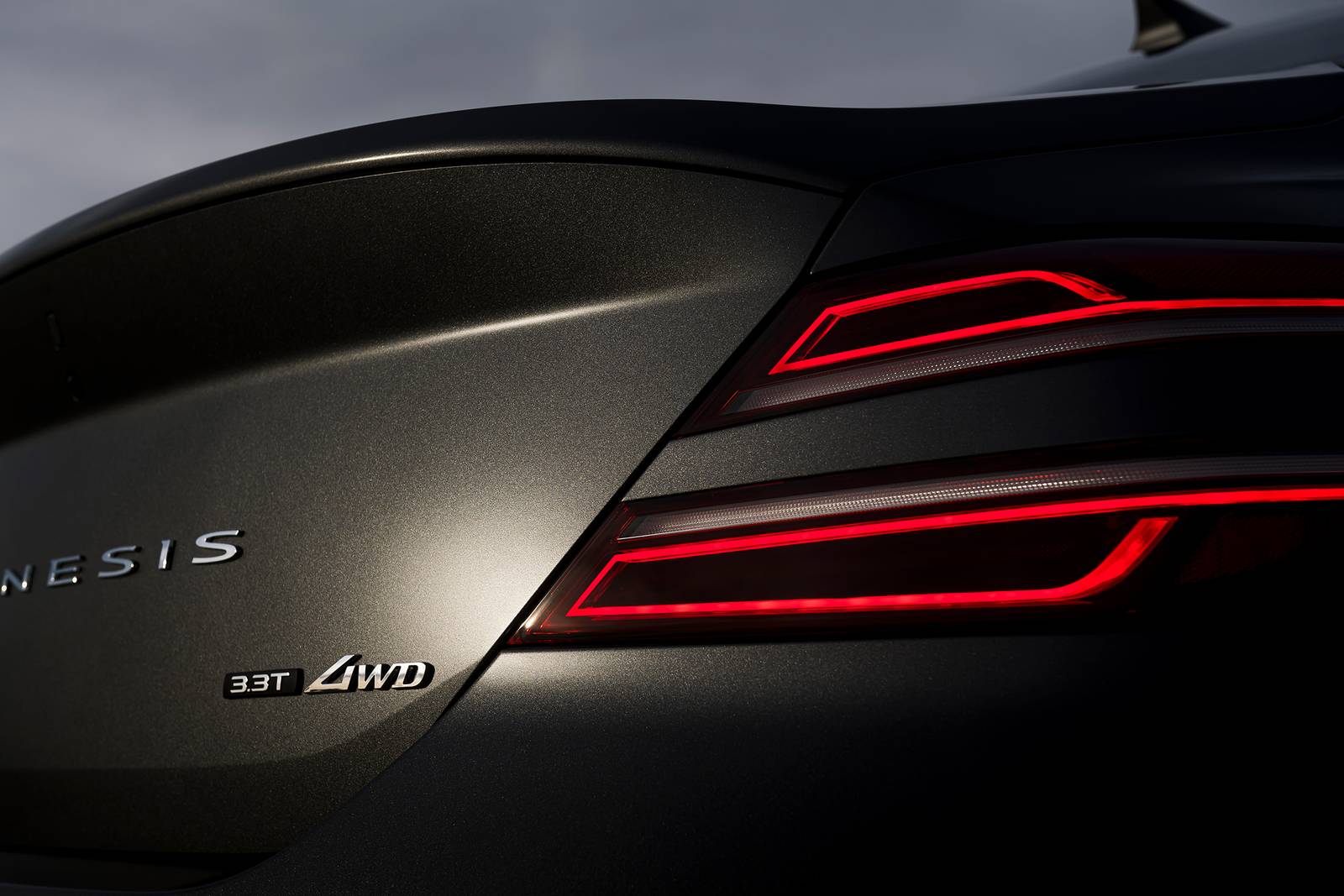 2022 Genesis G70 exterior EDETAIL
