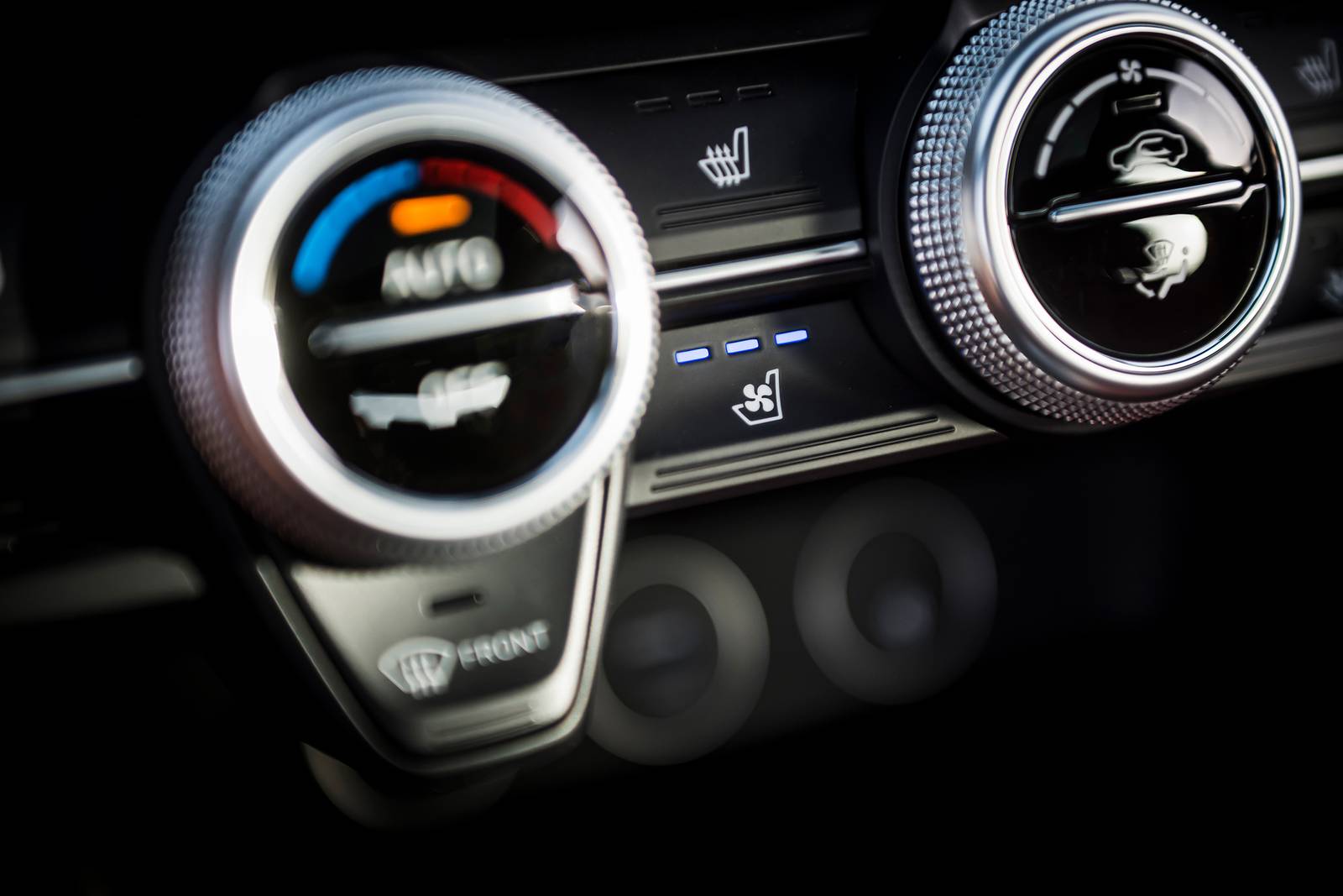2022 Genesis G70 front safety DETAIL