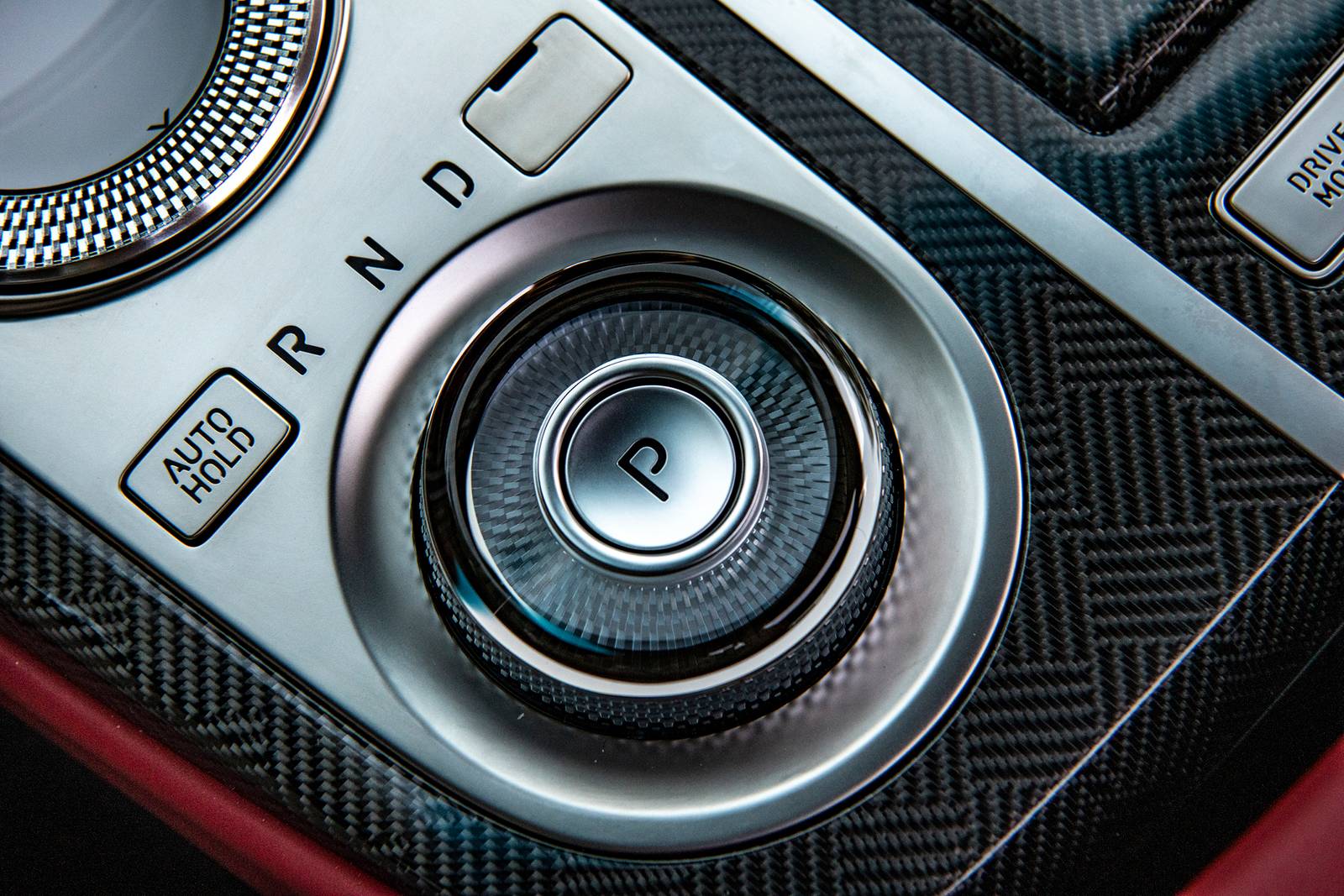 2023 Genesis G80 interior SHF