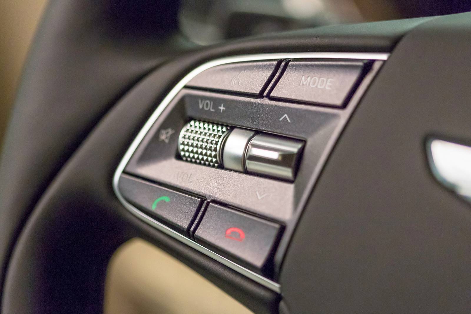 2017 Genesis G90 interior SWD