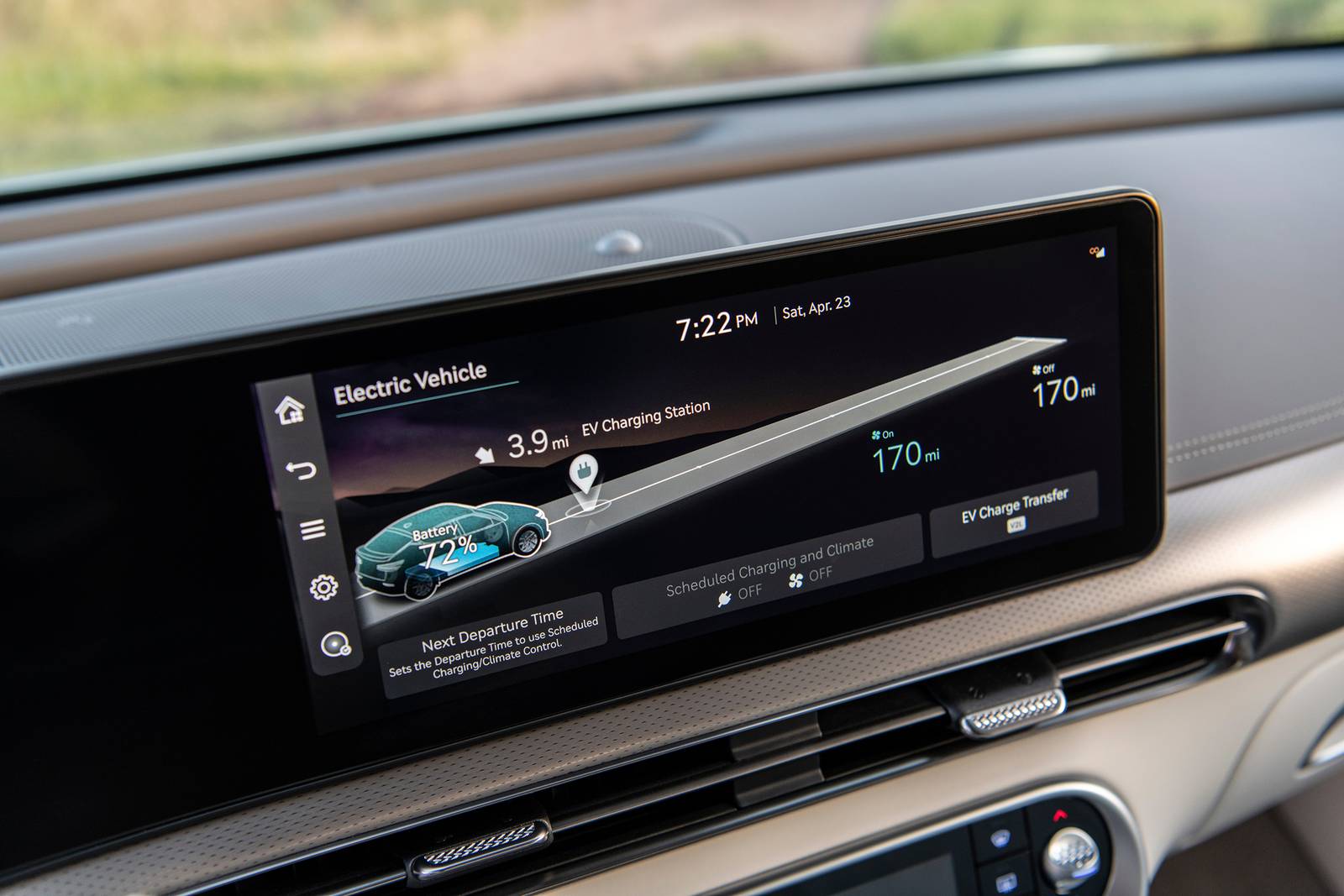 2023 Genesis GV60 interior CC