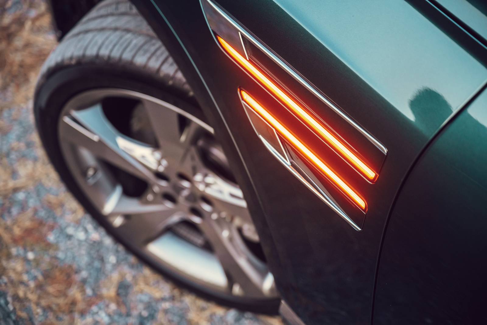 2024 Genesis GV80 front safety EDETAIL