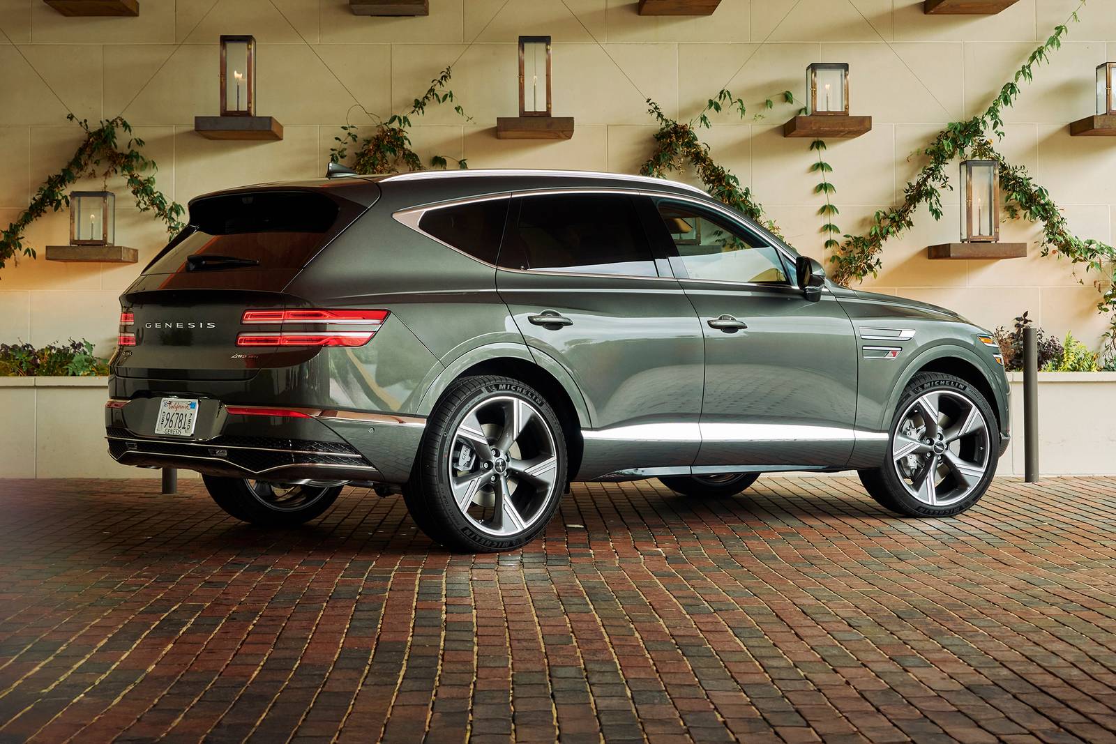 2025 Genesis GV80 3.5T Prestige 4dr SUV Exterior Shown