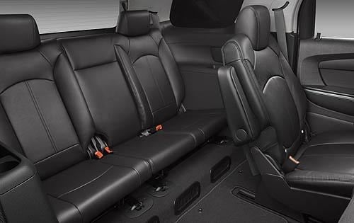 2009 GMC Acadia interior RI