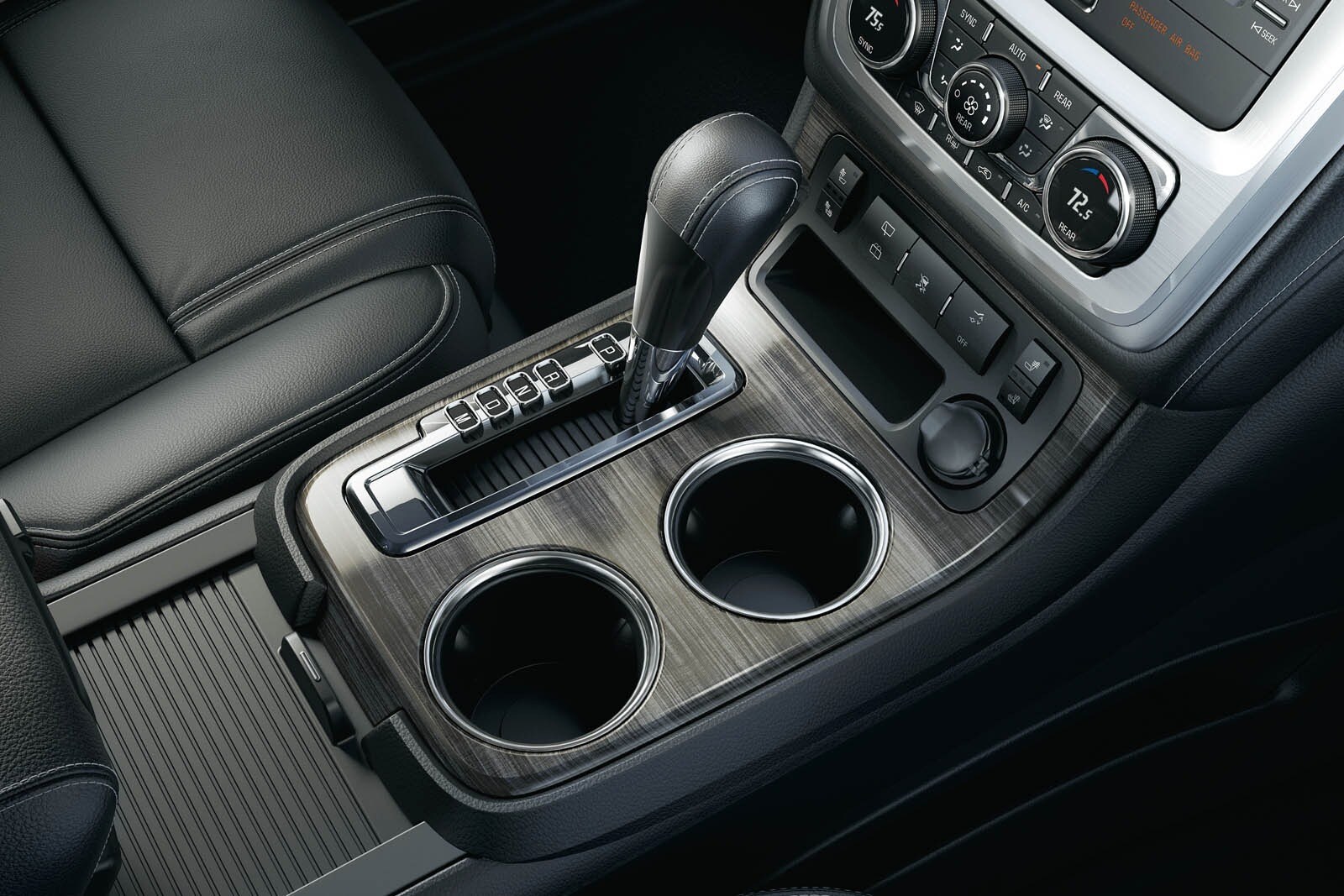 2016 Gmc Acadia interior SHF