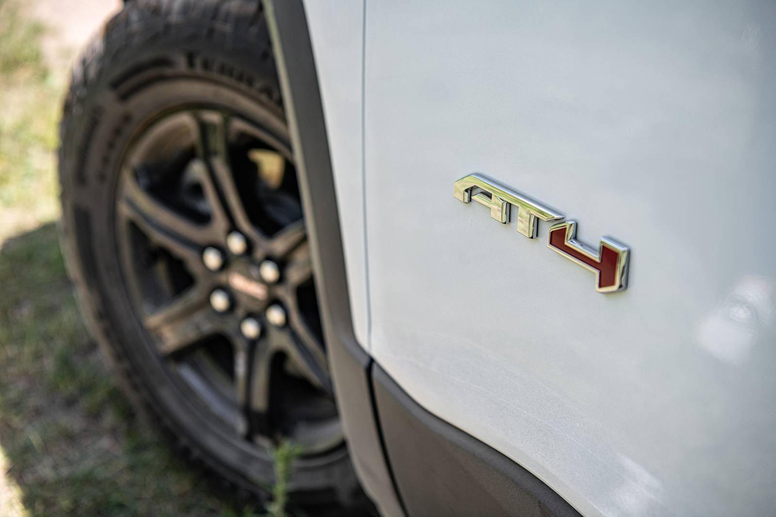 2022 Gmc Acadia exterior FBDG