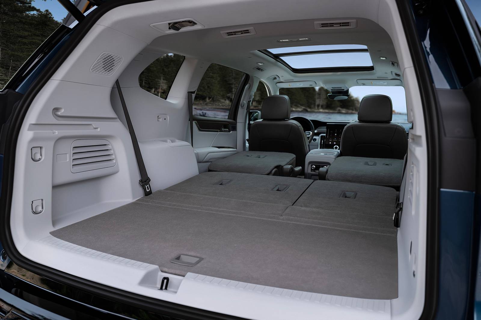 2024 GMC Acadia front safety RSD