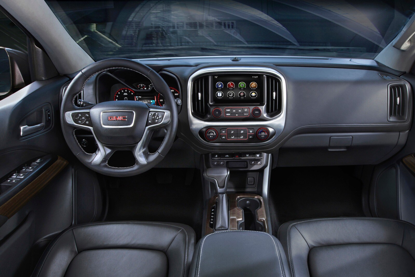 2015 GMC Canyon front safety D