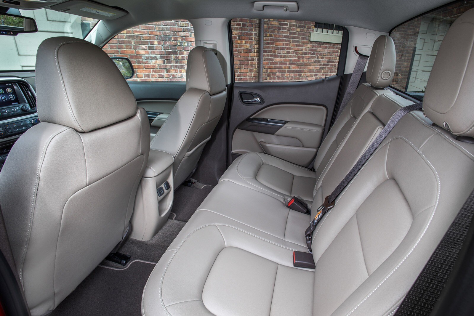 2016 Gmc Canyon interior RI