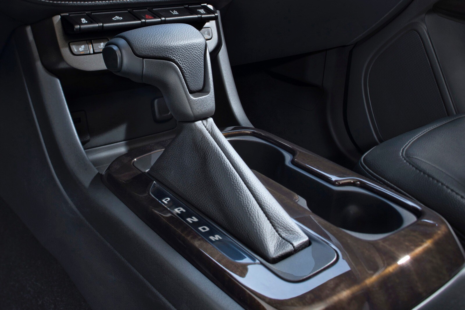 2016 Gmc Canyon interior SHF